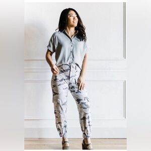 OAT New York Camo Utility Jogger Cargo Pant Size 31 US 12 Relaxed Fit Six Pocket